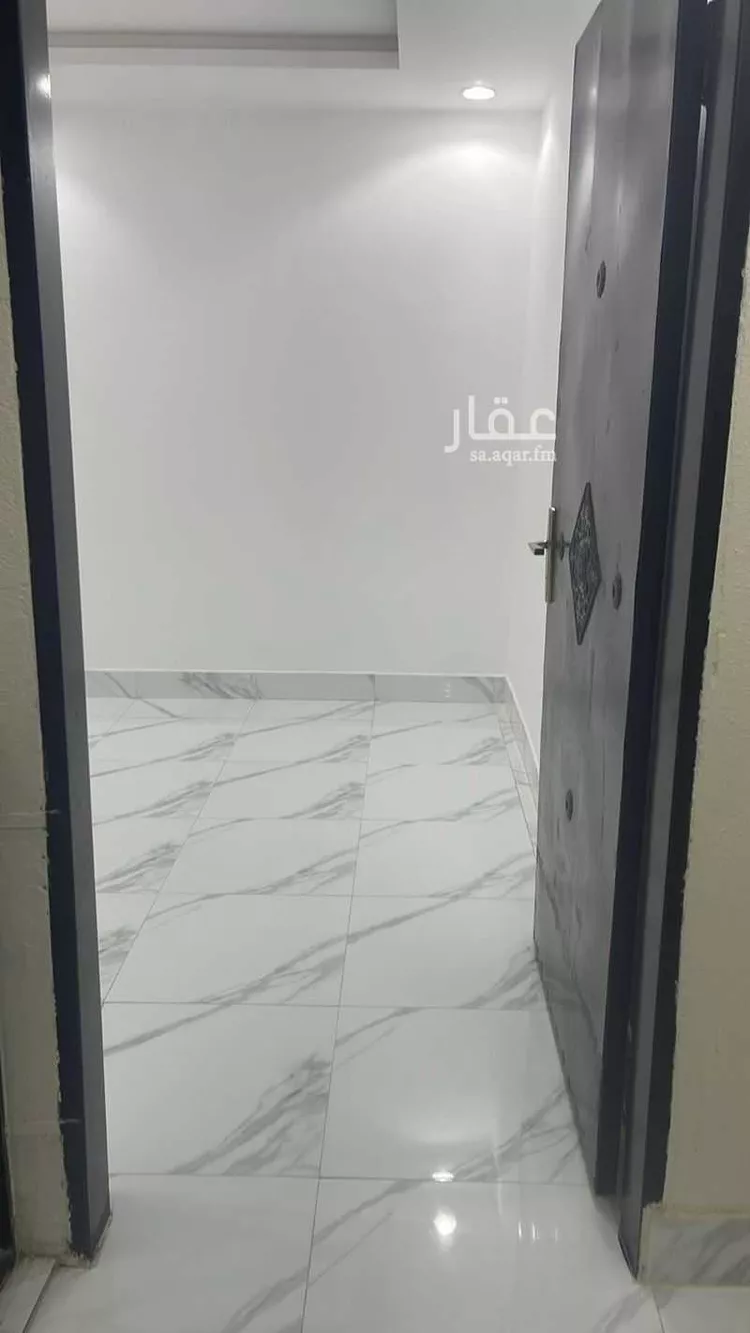 شقة للإيجار في شارع الربيه, حي العزيزية, مدينة الرياض, منطقة الرياض 20