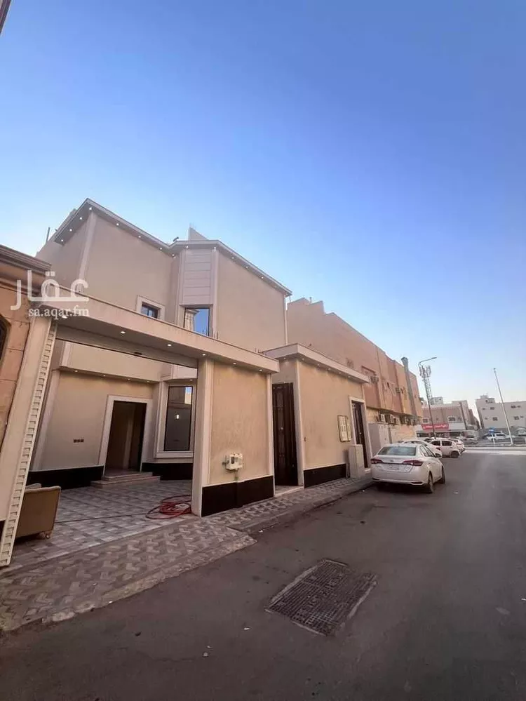 Floor for Sale in Riyadh Ad Dar Al Baida