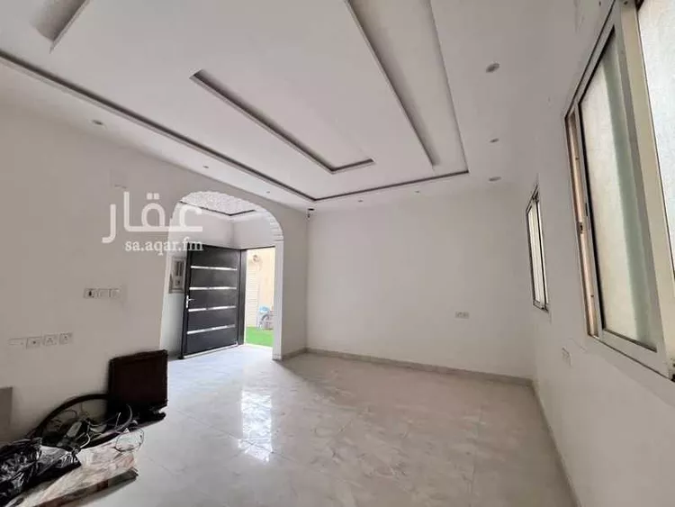 فيلا للإيجار في شارع الزاهر, حي طيبة, مدينة الرياض, منطقة الرياض 13