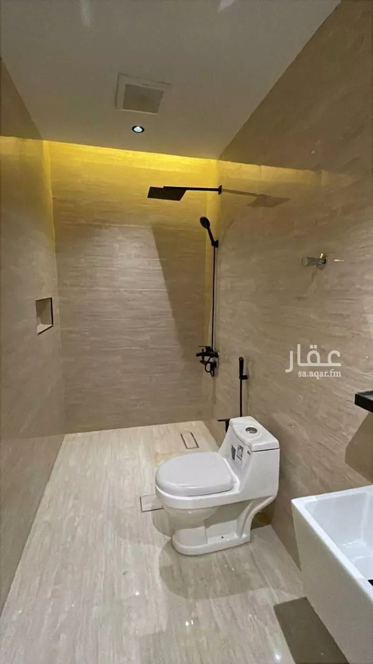 شقة للإيجار في شارع عبدالله بن جعفر, حي عكاظ, مدينة الرياض, منطقة الرياض 11