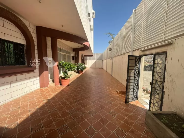 عمارة للبيع في شارع العجمه, حي العوالي, مدينة مكة المكرمة, منطقة مكة المكرمة 6