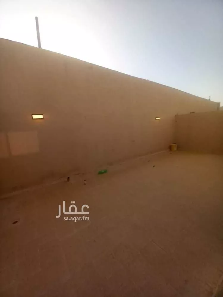دور للبيع في شارع يوسف بن النحوي, حي العريجاء الغربي, مدينة الرياض, منطقة الرياض صورة 5