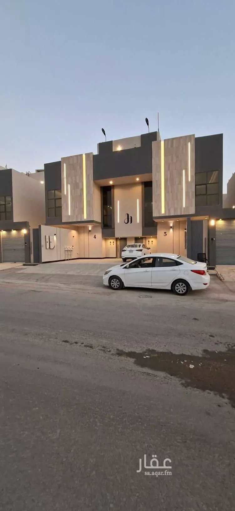 دور للبيع في شارع عثمان بن صدقة, حي طويق, مدينة الرياض, منطقة الرياض صورة 2