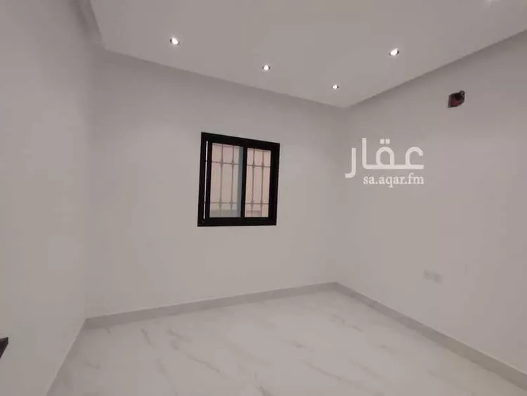 فيلا للبيع في شارع الربيدي, حي العريجاء الغربي, مدينة الرياض, منطقة الرياض صورة 5