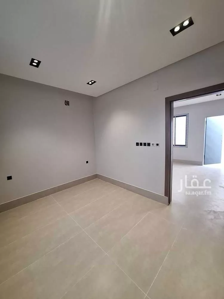 فيلا للبيع في شارع حامد القاري, حي عكاظ, مدينة الرياض, منطقة الرياض صورة 4