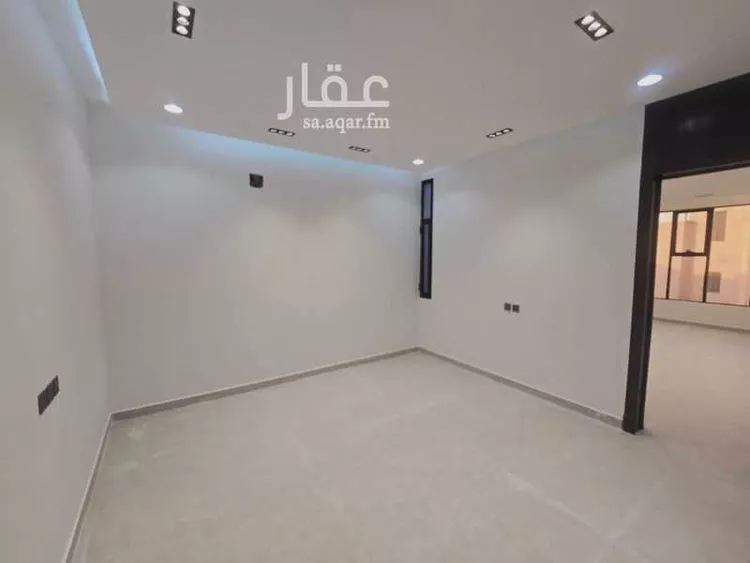 فيلا للبيع في شارع قلعة الطور, حي العريجاء الغربي, مدينة الرياض, منطقة الرياض صورة 2