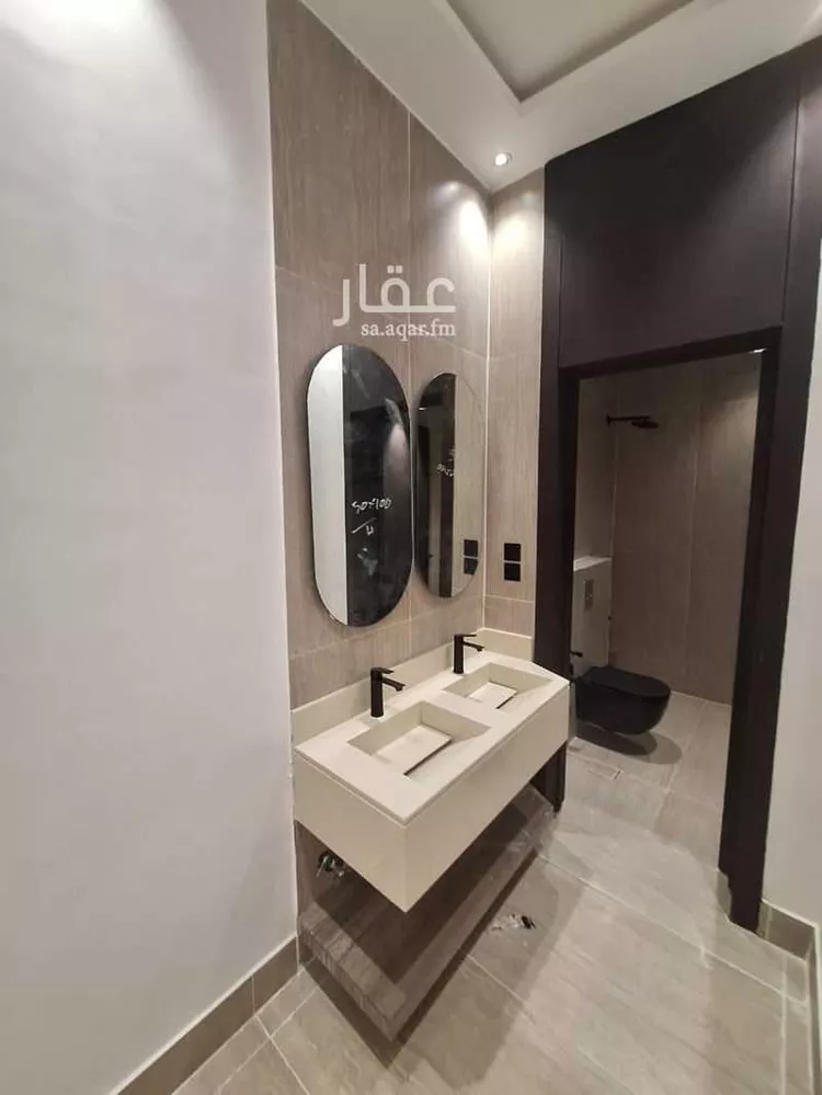 فيلا للبيع في شارع ميرزا إبراهيم الكازروني, حي طويق, مدينة الرياض, منطقة الرياض صورة 2