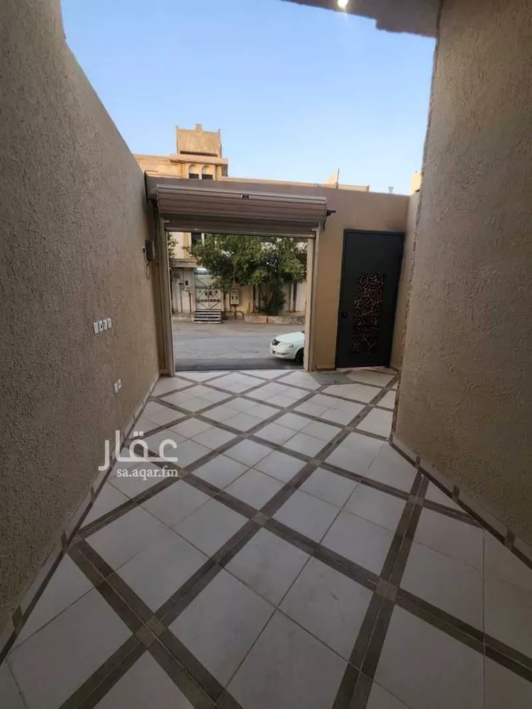 Floor for Sale in Riyadh Al Uraija Al Gharbiyah صورة 4