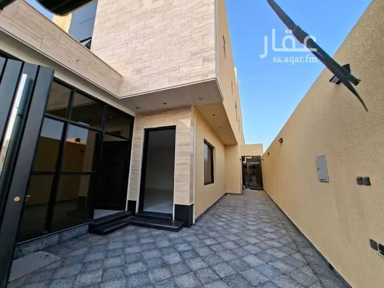فيلا للبيع في شارع عبدالقادر شمس, حي العوالي, مدينة الرياض, منطقة الرياض