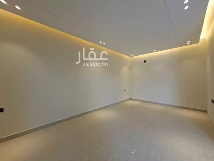 فيلا للبيع في شارع عبدالله بن يزيد الخطمي الأنصاري, حي العوالي, مدينة الرياض, منطقة الرياض صورة 2