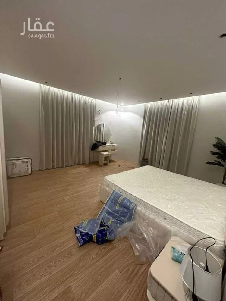 فيلا للبيع في شارع قلعة الربض, حي المنتزة رالشمالي, مدينة حائل, منطقة حائل صورة 4