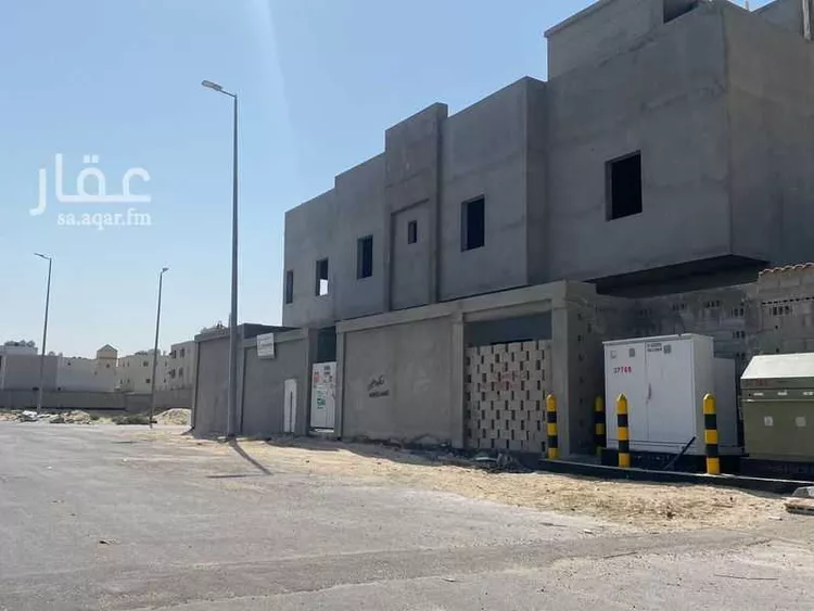 فيلا للبيع في شارع أم حكيم بنت عتبة, حي الأمانة, مدينة الدمام, المنطقة الشرقية صورة 4