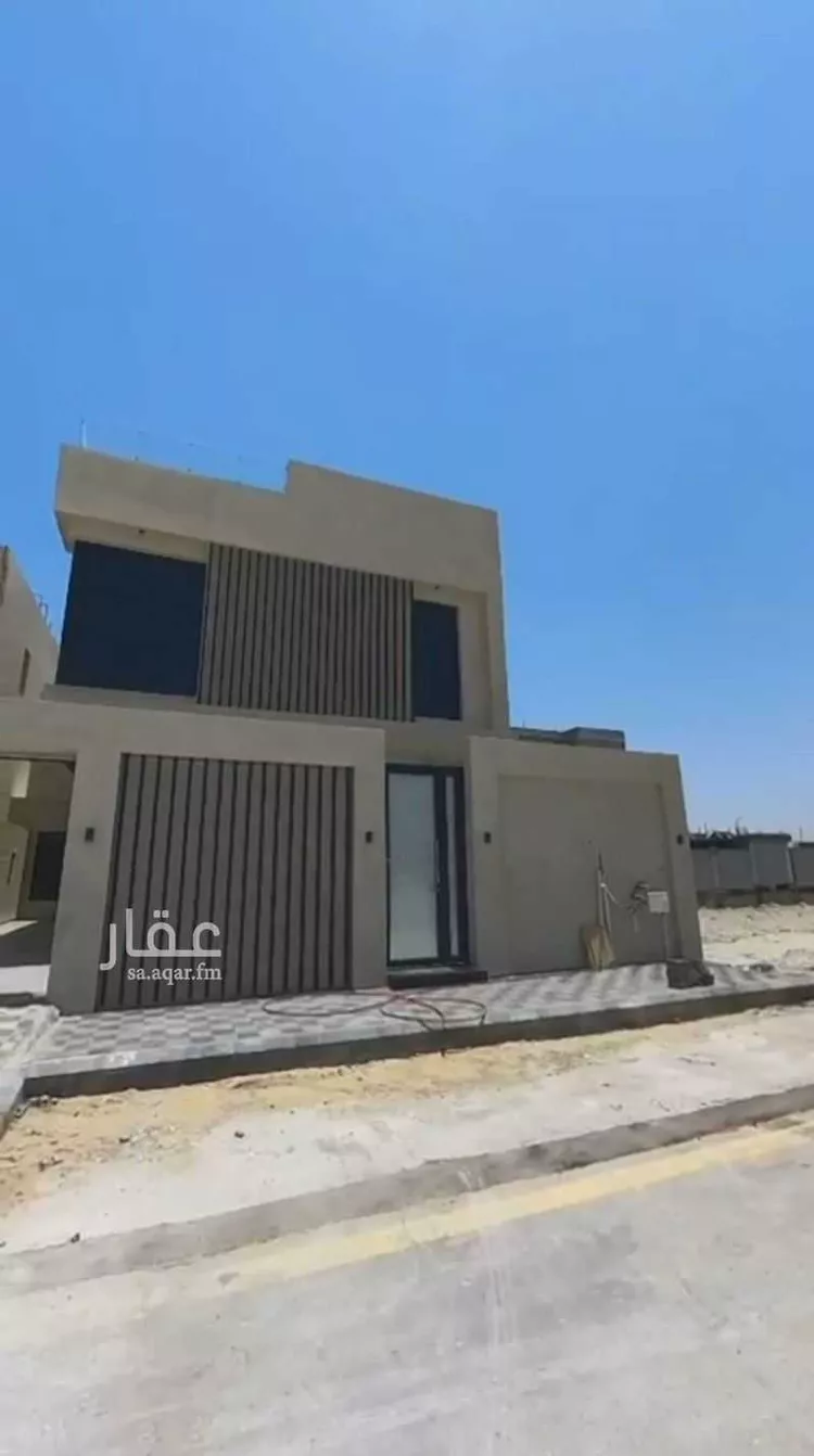 فيلا للبيع في شارع 17 السيف, حي السيف, مدينة الدمام, المنطقة الشرقية صورة 2