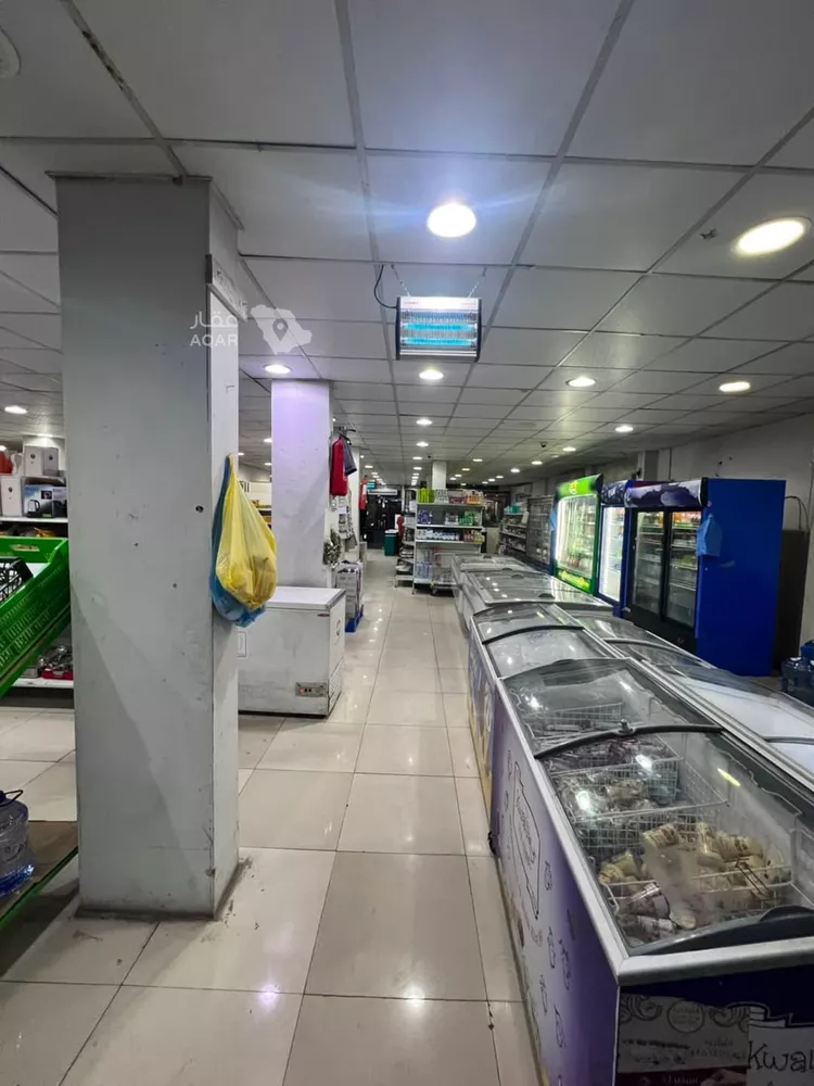 عمارة للبيع في شارع مكة المكرمة, حي الثقبة, مدينة الخبر, المنطقة الشرقية 7