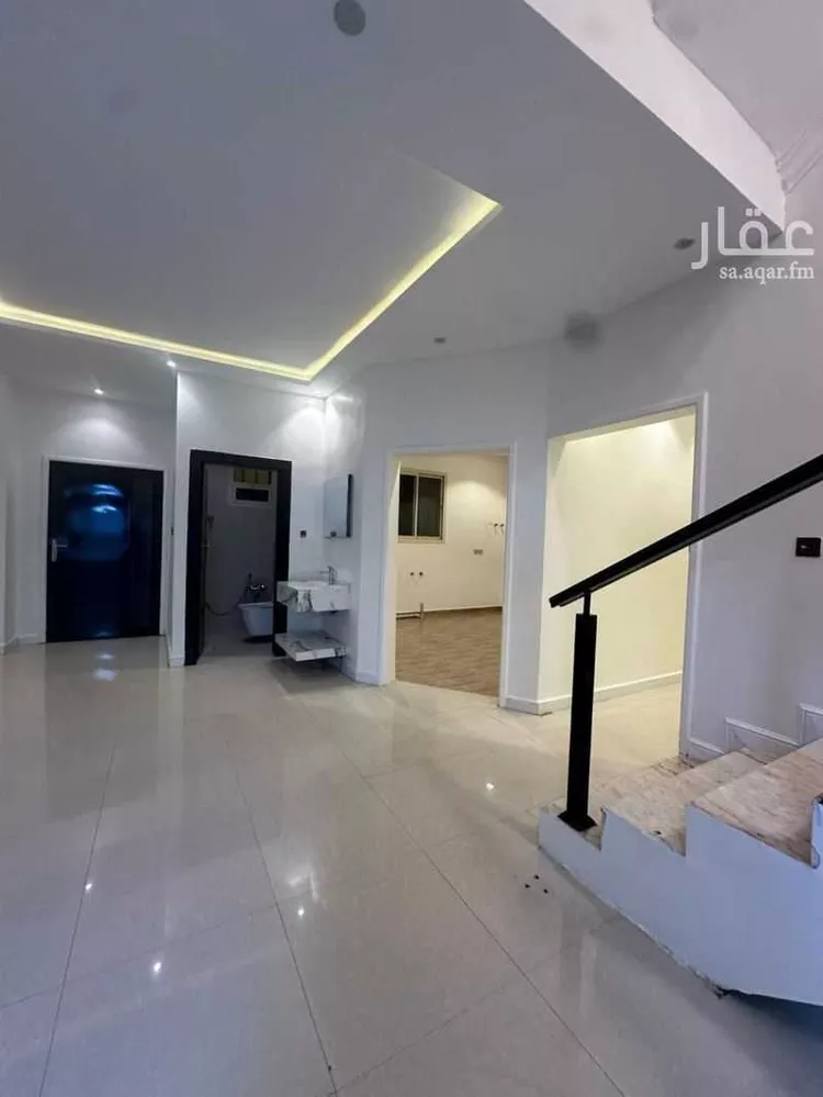 فيلا للبيع في شارع المركبة, حي اليرموك, مدينة الرياض, منطقة الرياض صورة 2