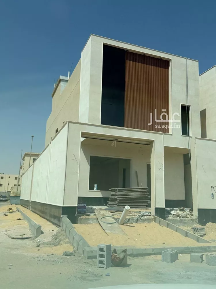 فيلا للبيع في شارع اسماعيل بن ابي المهاجر, حي ضاحية الملك فهد, مدينة الدمام, المنطقة الشرقية