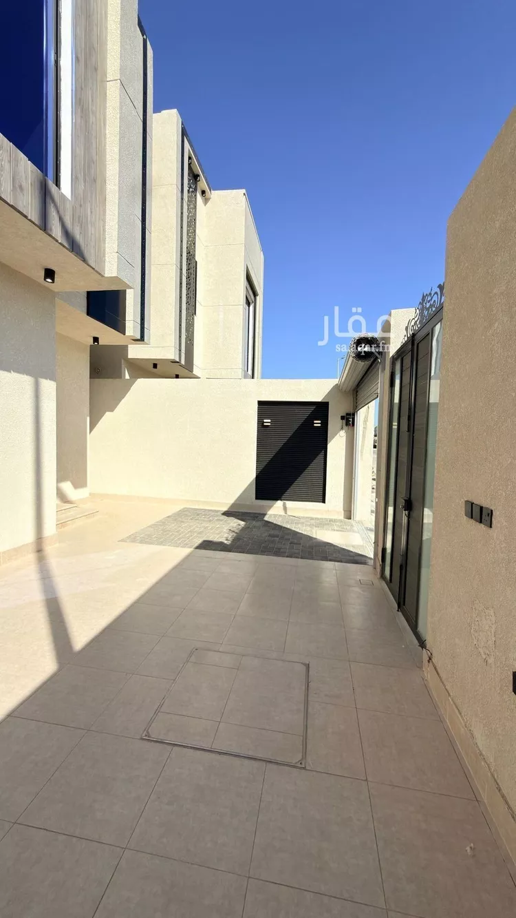 فيلا للبيع في شارع ابن ابي الحكيم, حي ضاحية الملك فهد, مدينة الدمام, المنطقة الشرقية صورة 4