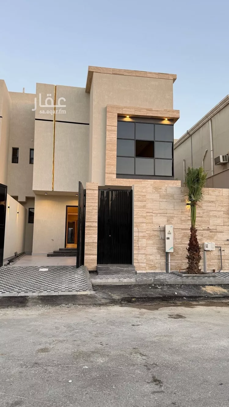 فيلا للبيع في شارع الفضل اليزيدي, حي ضاحية الملك فهد, مدينة الدمام, المنطقة الشرقية صورة 3