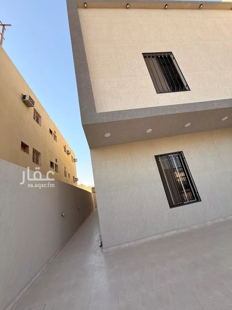 شقة للبيع في شارع ابن زياد, حي ضاحية الملك فهد, مدينة الدمام, المنطقة الشرقية