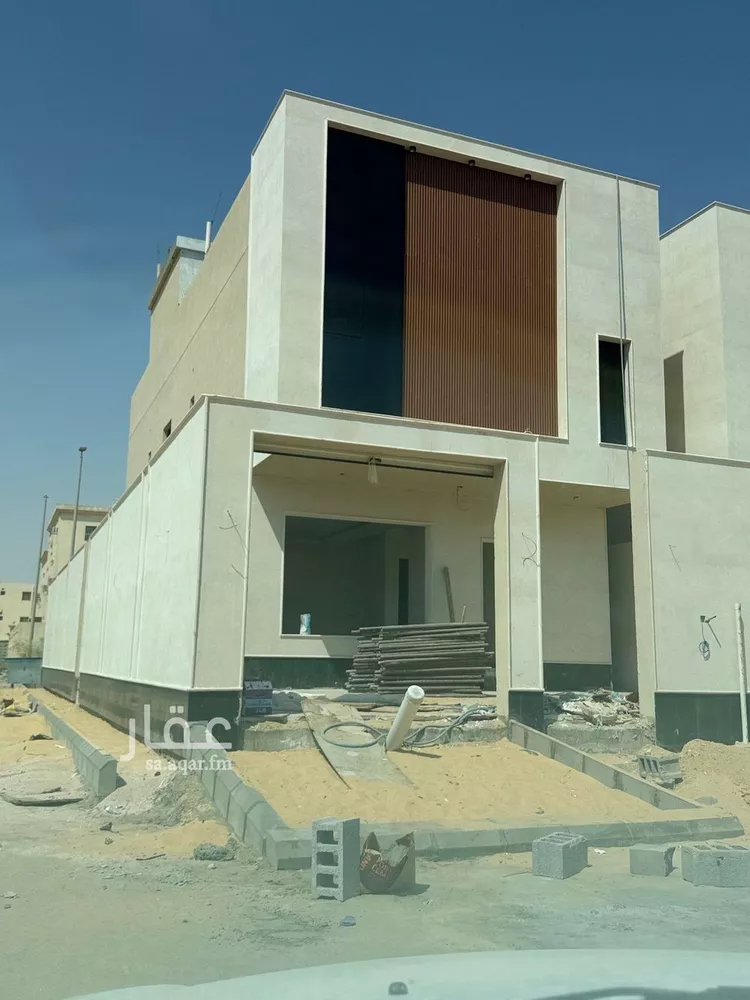 فيلا للبيع في شارع اسماعيل بن ابي المهاجر, حي ضاحية الملك فهد, مدينة الدمام, المنطقة الشرقية صورة 4