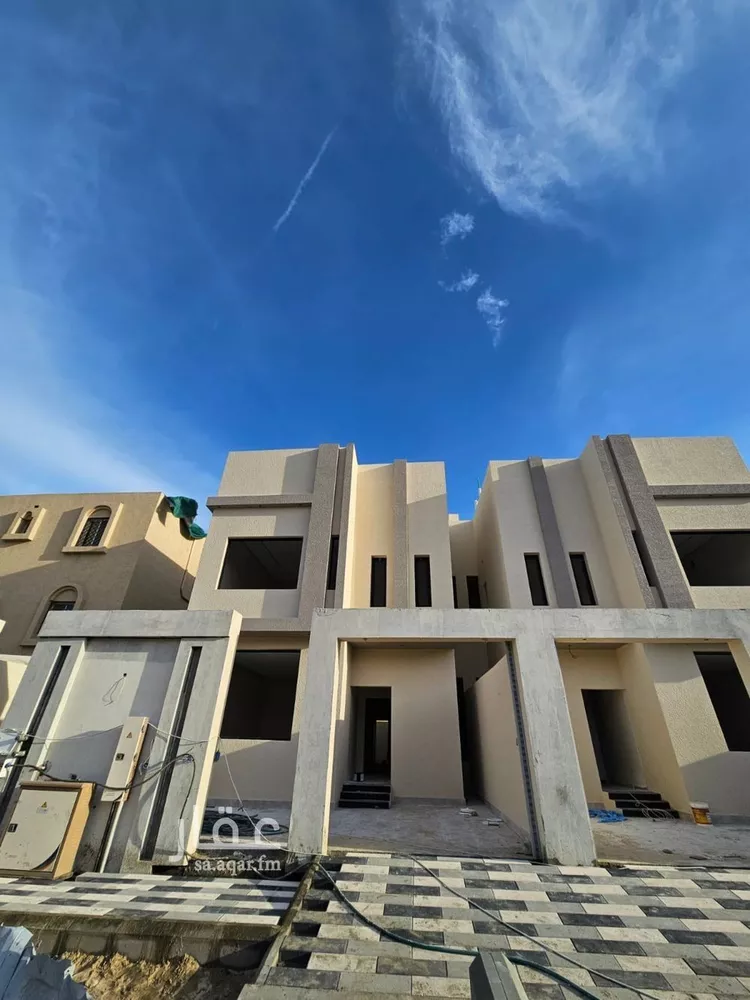 فيلا للبيع في شارع ابن شهيد الاندلسي, حي المنار, مدينة الدمام, المنطقة الشرقية صورة 3