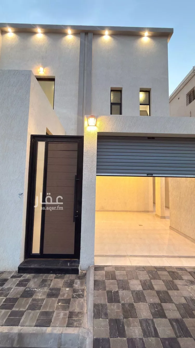 فيلا للبيع في شارع عروة بن ابي ابانة, حي طيبة, مدينة الدمام, المنطقة الشرقية صورة 2