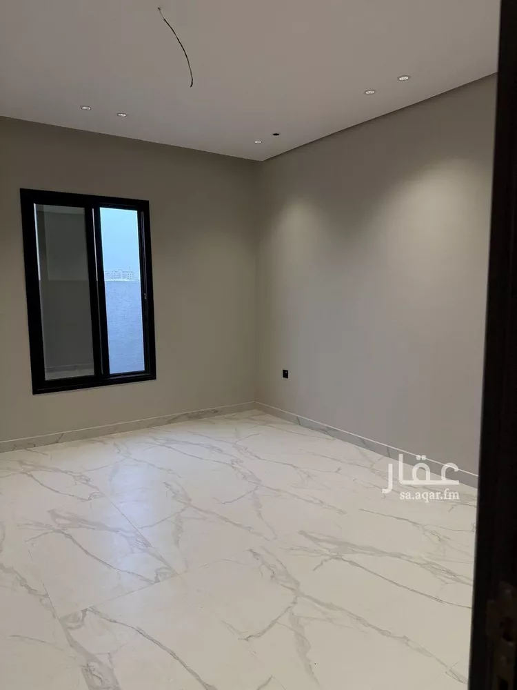 فيلا للبيع في شارع البرج, حي الشعلة, مدينة الدمام, المنطقة الشرقية صورة 5