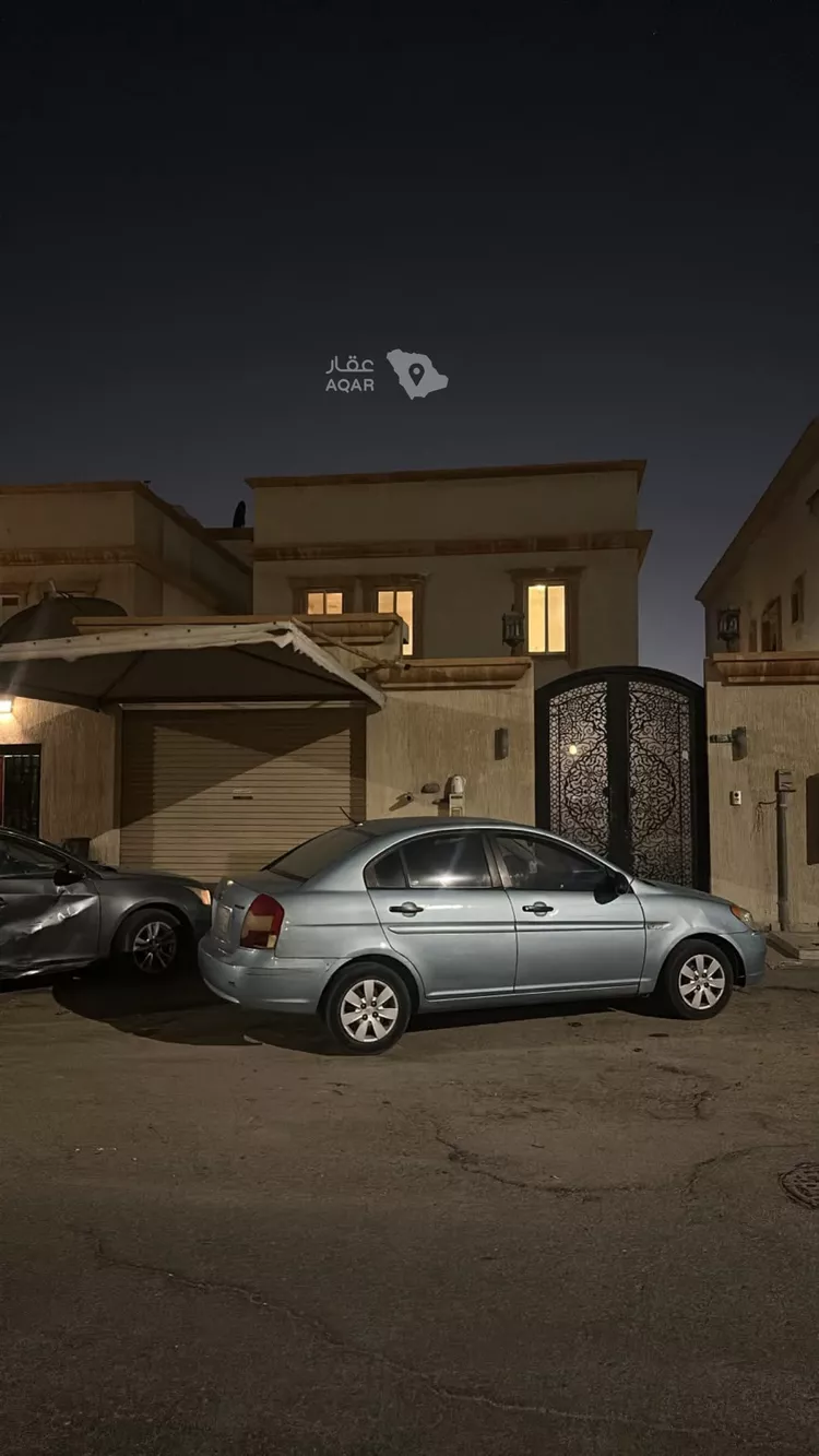 فيلا للبيع في شارع الإخلاص, حي الشعلة, مدينة الدمام, المنطقة الشرقية 5