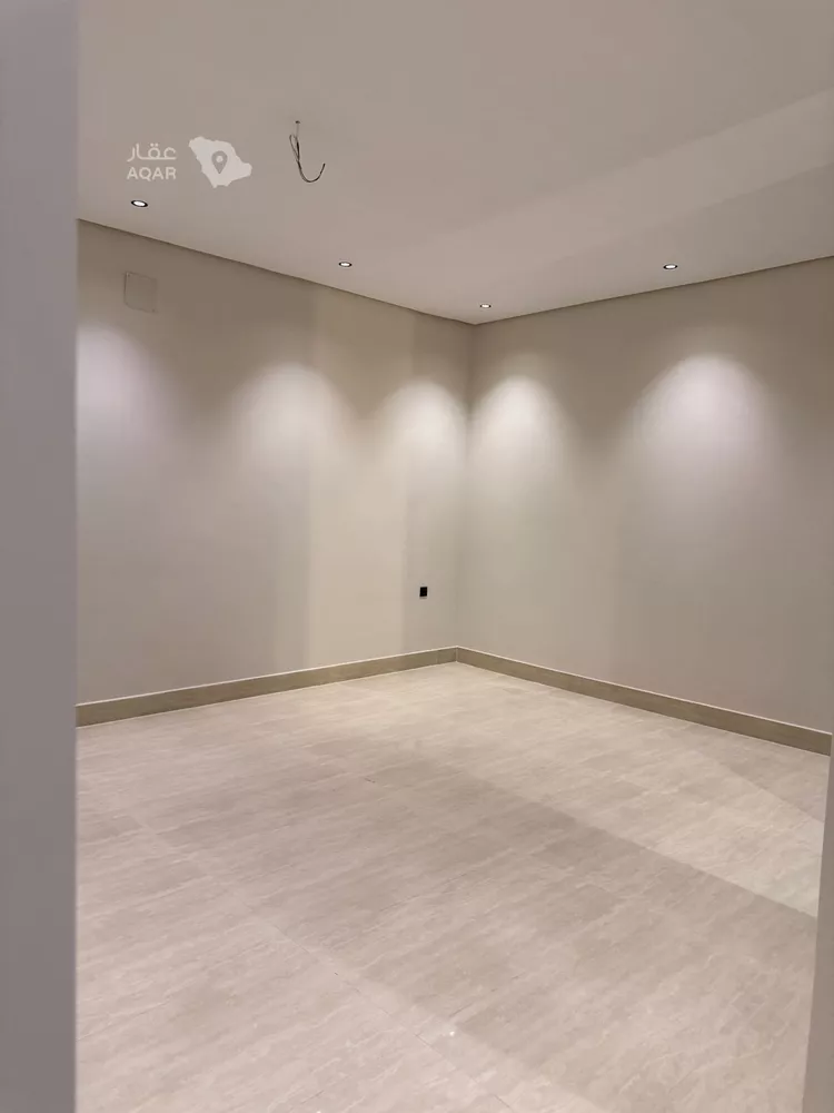 Villa for Sale in Al Khobar As Sawari 10