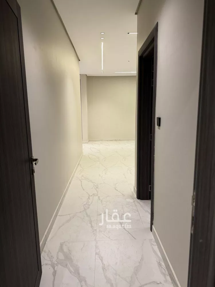 فيلا للبيع في شارع البرج, حي الشعلة, مدينة الدمام, المنطقة الشرقية صورة 4