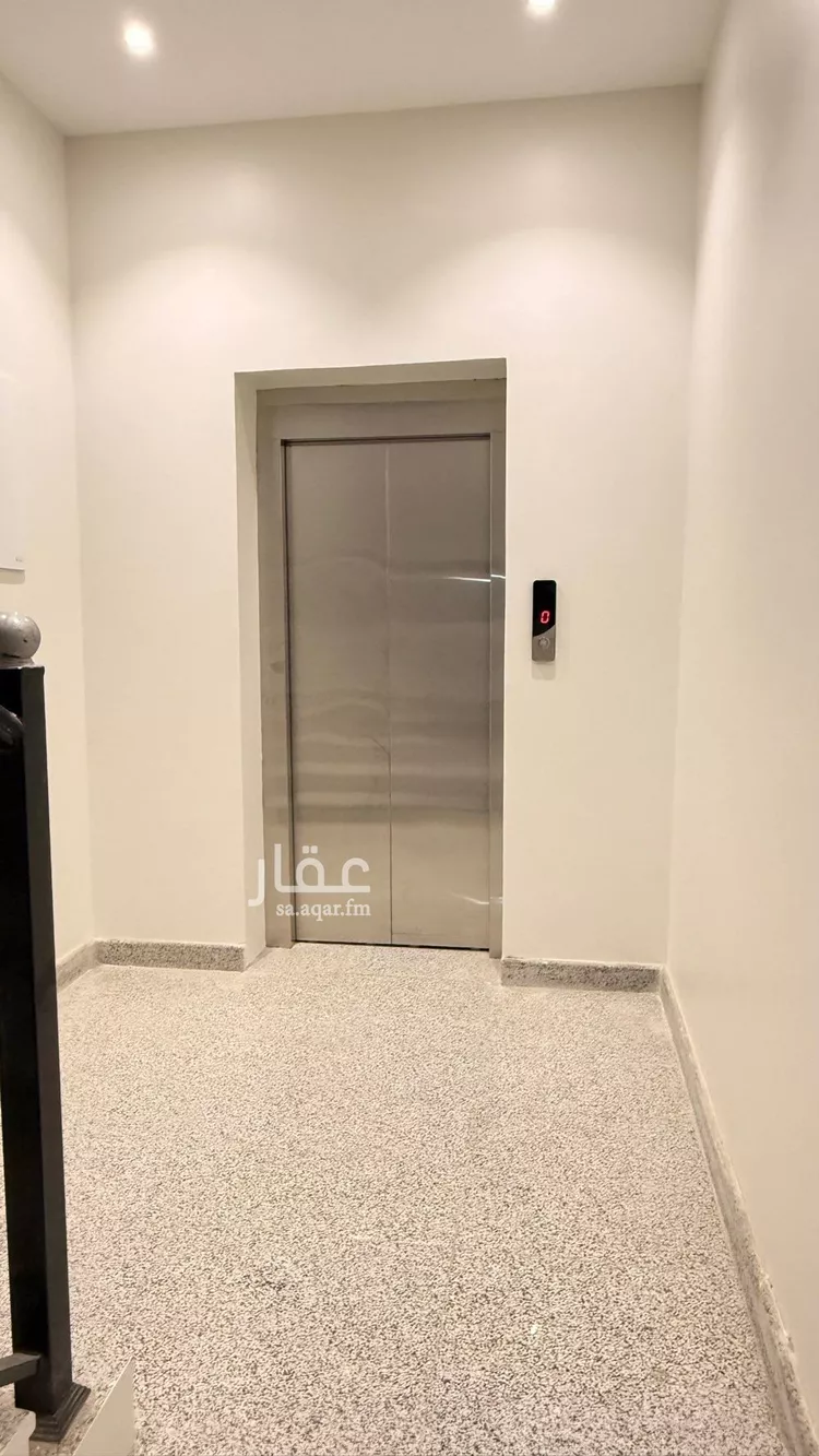 Apartment for Sale in Dammam King Fahd 18