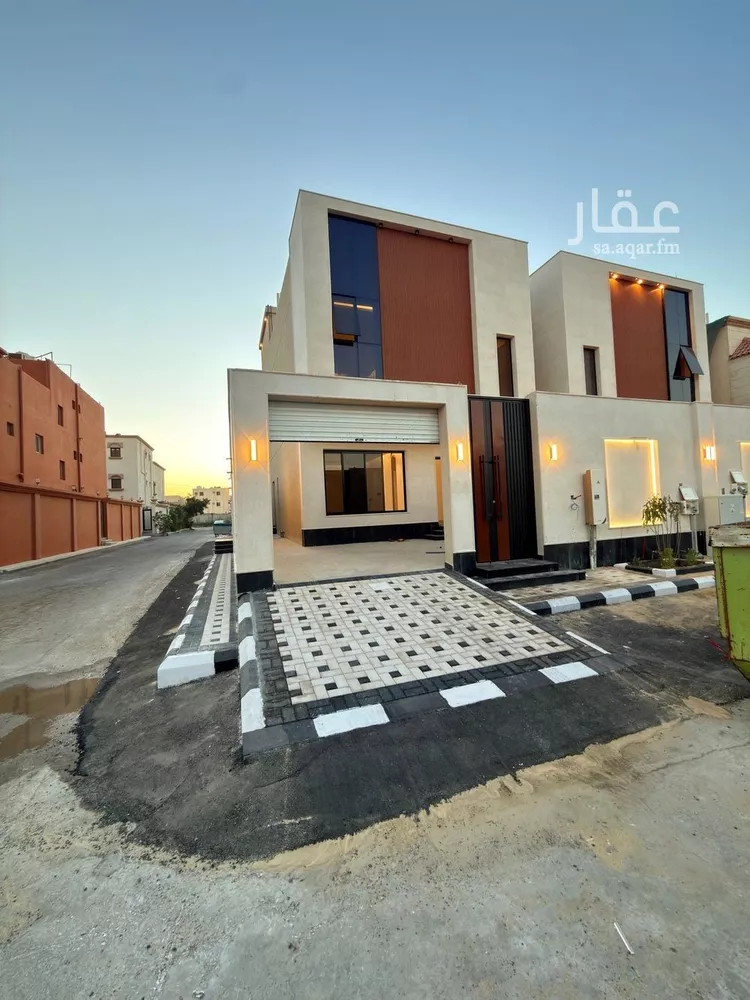 فيلا للبيع في شارع اسماعيل بن ابي المهاجر, حي ضاحية الملك فهد, مدينة الدمام, المنطقة الشرقية