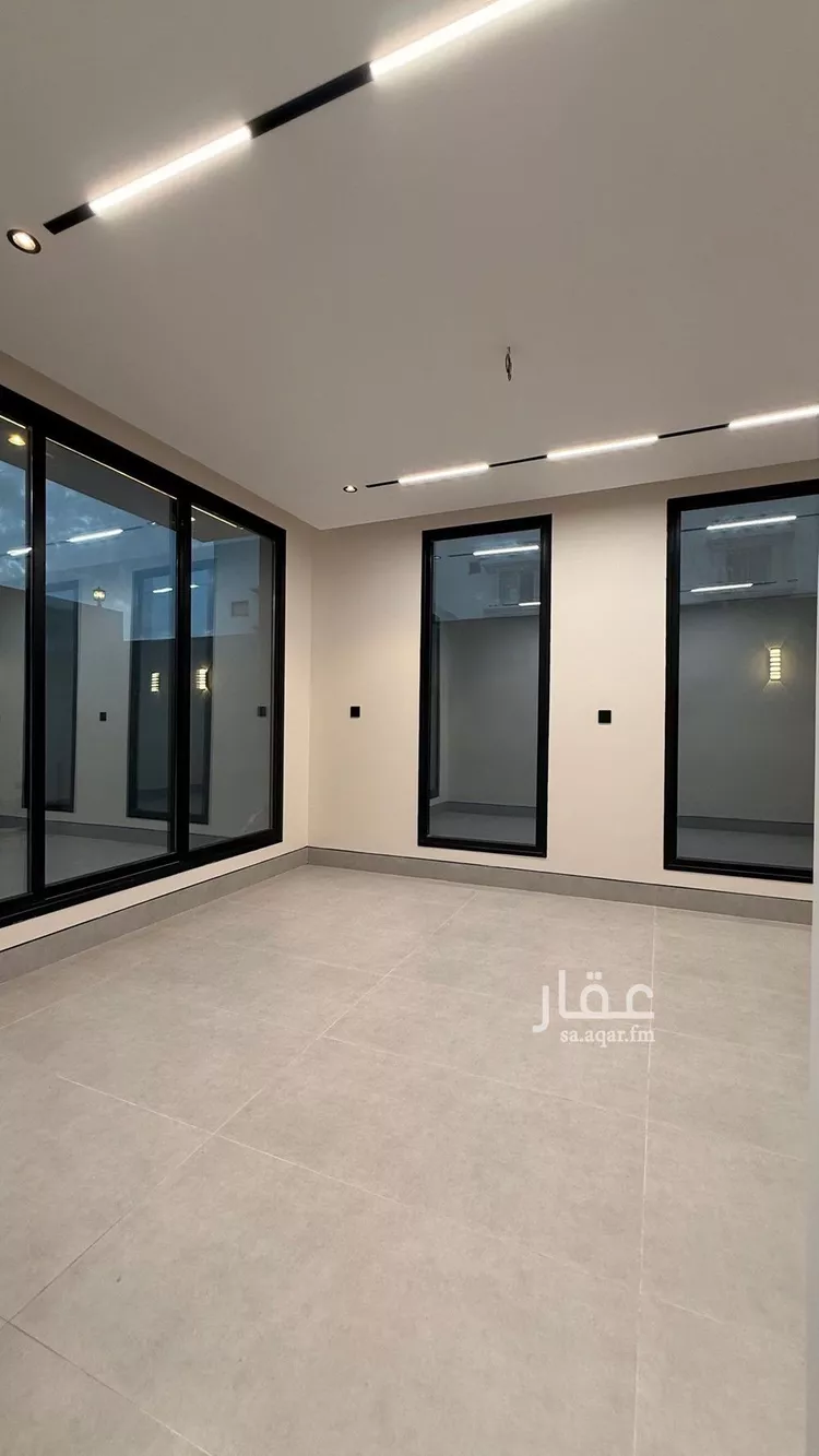 فيلا للبيع في شارع 841 ضاحية الملك فهد, حي ضاحية الملك فهد, مدينة الدمام, المنطقة الشرقية صورة 2