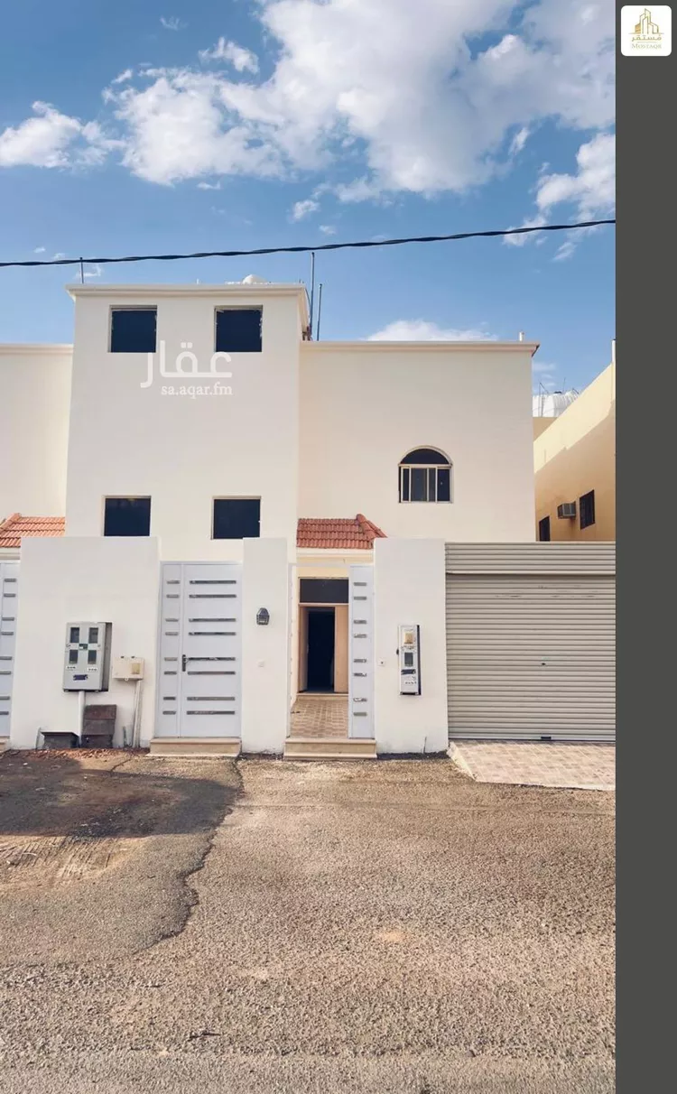 عمارة للبيع في شارع فتاة ثقيف, حي قرية النيصية, مدينة حائل, منطقة حائل صورة 2