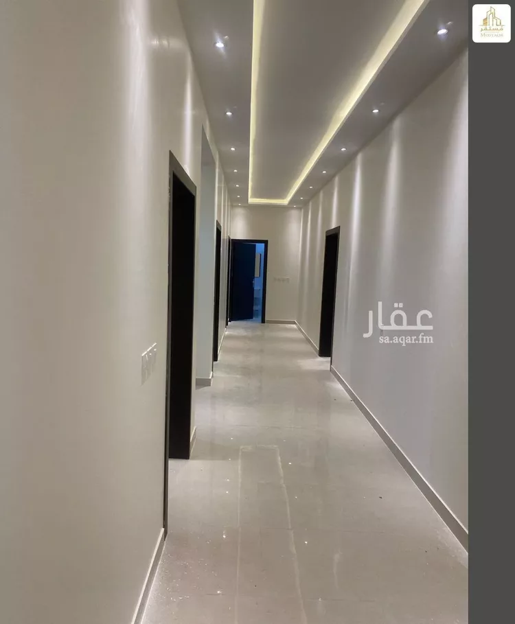دور للبيع في شارع قفار 61, حي قفار, مدينة حائل, منطقة حائل صورة 2