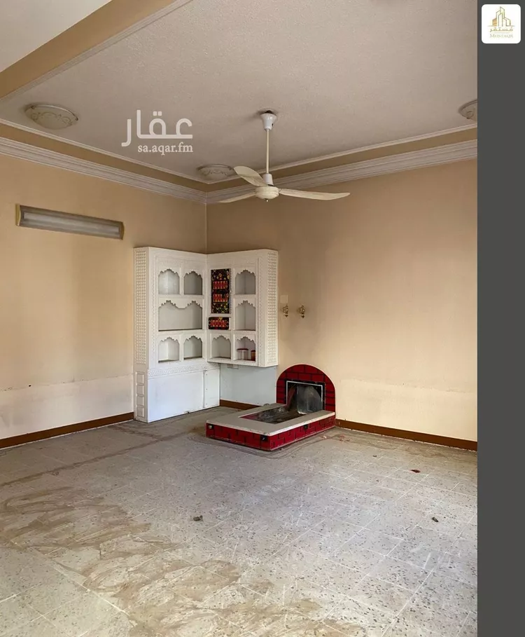 فيلا للإيجار في شارع عبدالوهاب العطار, حي صلاح الدين, مدينة حائل, منطقة حائل صورة 2