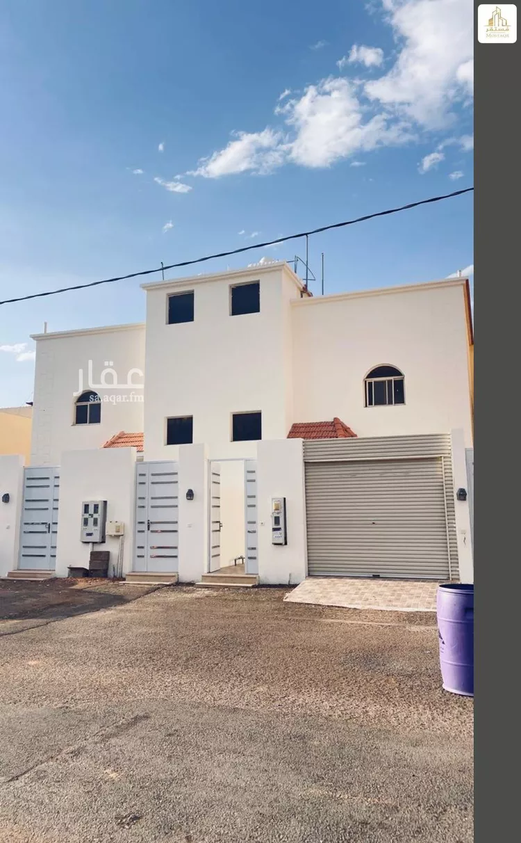 عمارة للبيع في شارع فتاة ثقيف, حي قرية النيصية, مدينة حائل, منطقة حائل صورة 3