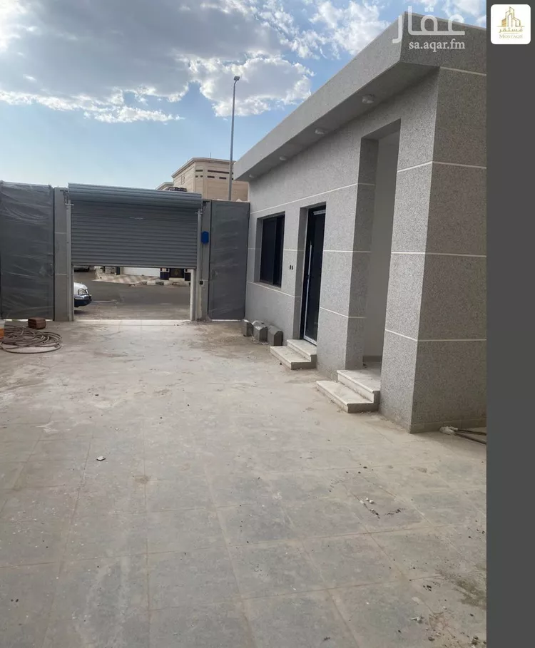 فيلا للبيع في شارع محمد بن سعود الكبير, حي الخزامى, مدينة حائل, منطقة حائل صورة 3