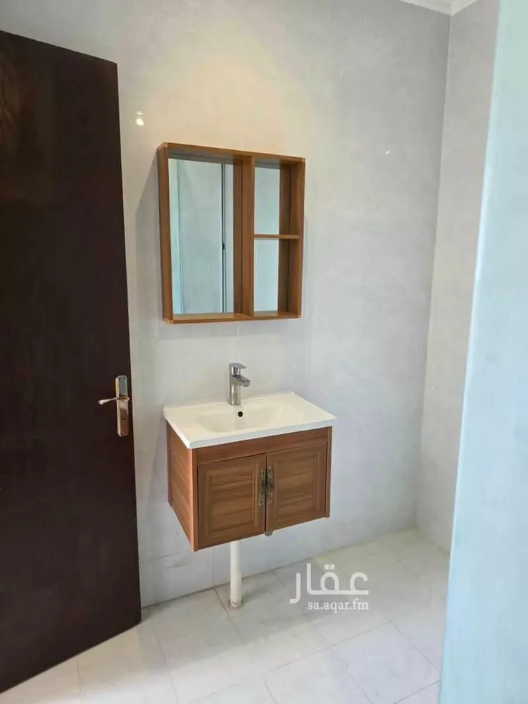 فيلا للإيجار في شارع أبي سفيان بن حرب, حي النزهة, مدينة الرياض, منطقة الرياض 11