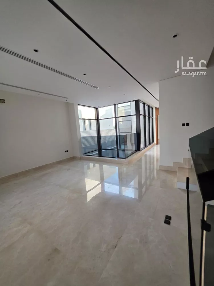 فيلا للبيع في شارع رقم 211, حي الملقا, مدينة الرياض, منطقة الرياض صورة 2