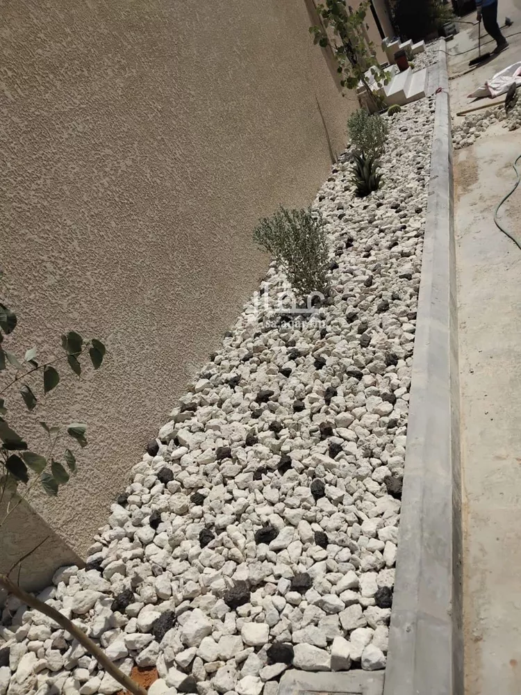 فيلا للبيع في شارع لطف بن سعد السميني, حي المروج, مدينة الرياض, منطقة الرياض صورة 2