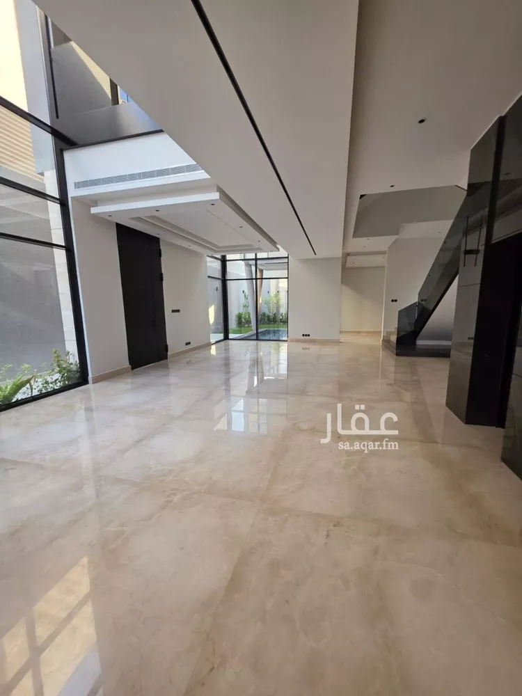 فيلا للبيع في شارع رقم 211, حي الملقا, مدينة الرياض, منطقة الرياض صورة 3