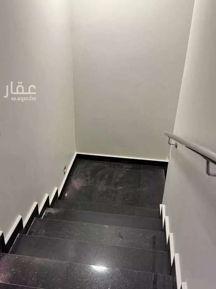 فيلا للبيع في شارع القمر, حي الشروق, مدينة الدمام, المنطقة الشرقية صورة 4