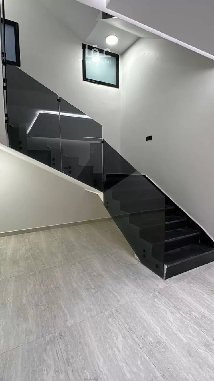 فيلا للبيع في شارع الخطاب بن نفيل, حي العروبة, مدينة الدمام, المنطقة الشرقية صورة 5