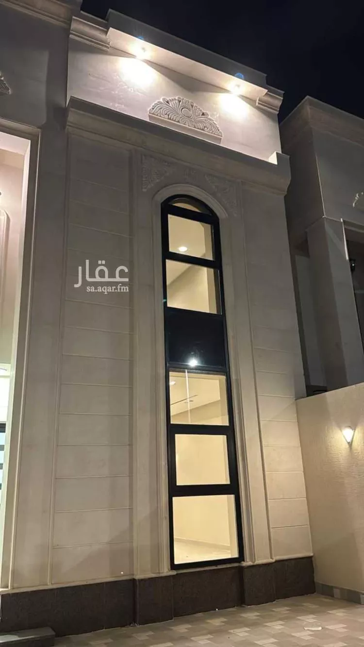 فيلا للبيع في شارع انس الكناني, حي المنار, مدينة الدمام, المنطقة الشرقية صورة 2