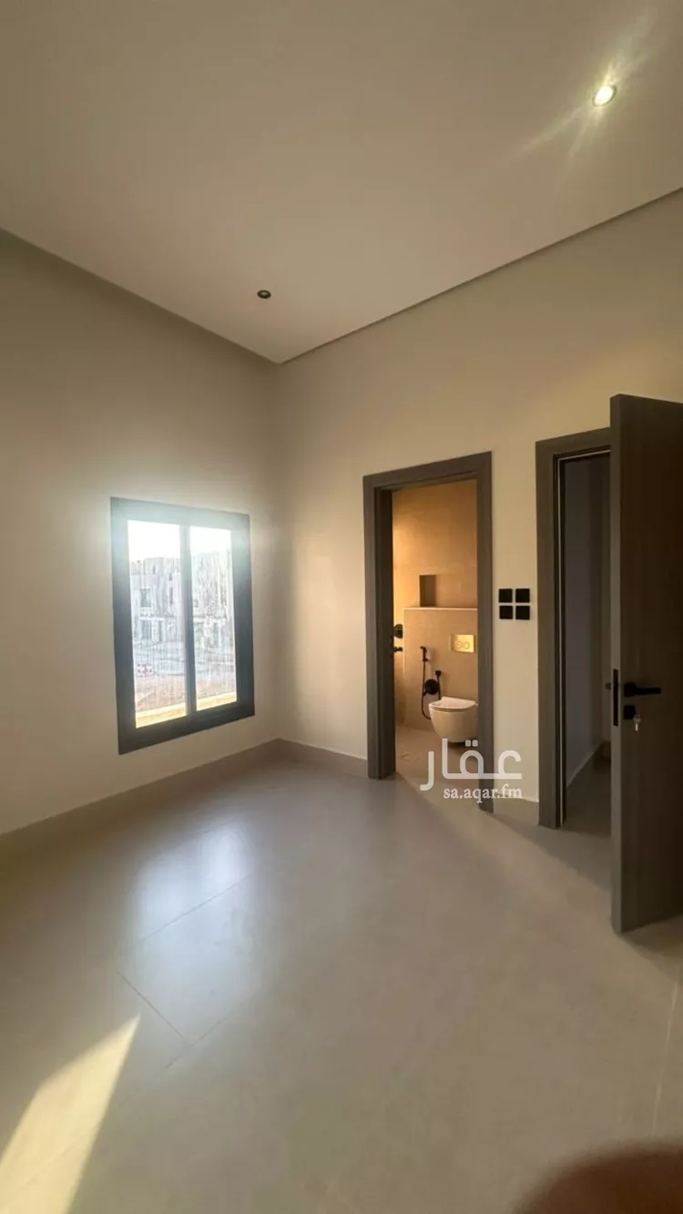 فيلا للبيع في شارع ابي الحسن على, حي الرمال, مدينة الرياض, منطقة الرياض 10
