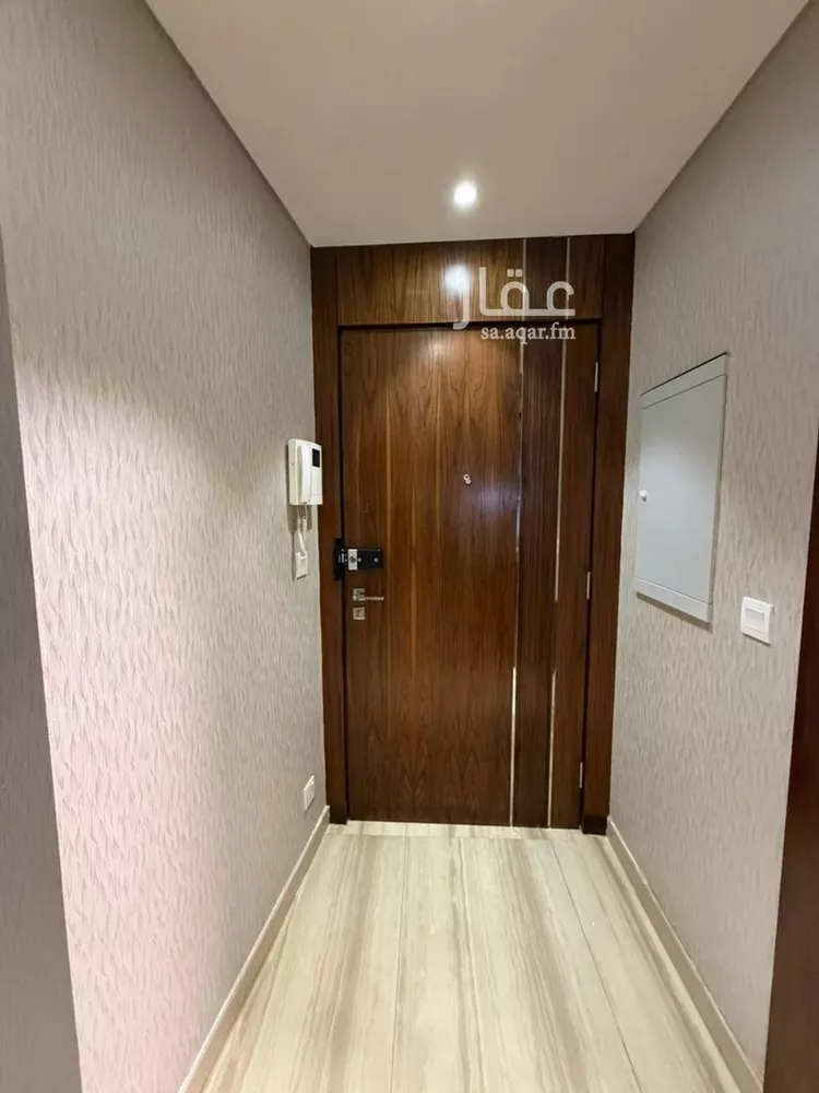 شقة للإيجار في شارع طريق الملك فهد الفرعي, حي الصحافة, مدينة الرياض, منطقة الرياض صورة 5