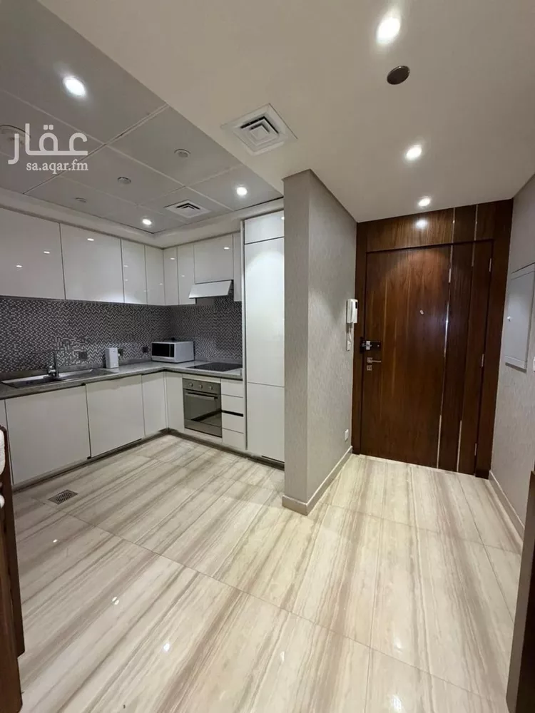 شقة للإيجار في شارع طريق الملك فهد الفرعي, حي الصحافة, مدينة الرياض, منطقة الرياض صورة 4