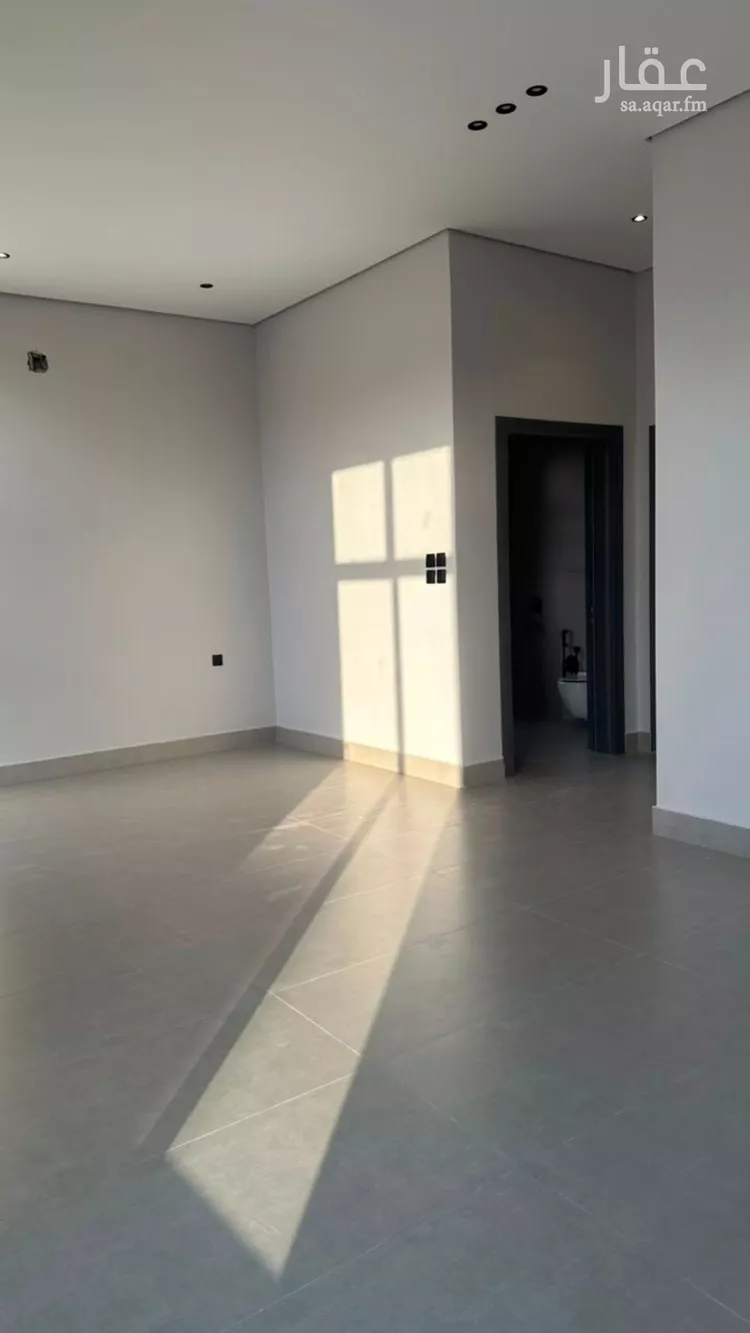 فيلا للبيع في شارع ابي الحسن على, حي الرمال, مدينة الرياض, منطقة الرياض 12
