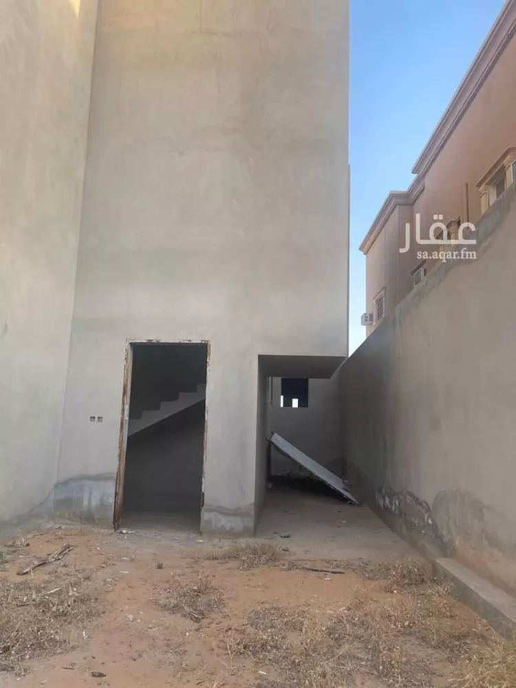فيلا للبيع في شارع ابي العلاء اليمني, حي الريان, مدينة عنيزة, منطقة القصيم صورة 4